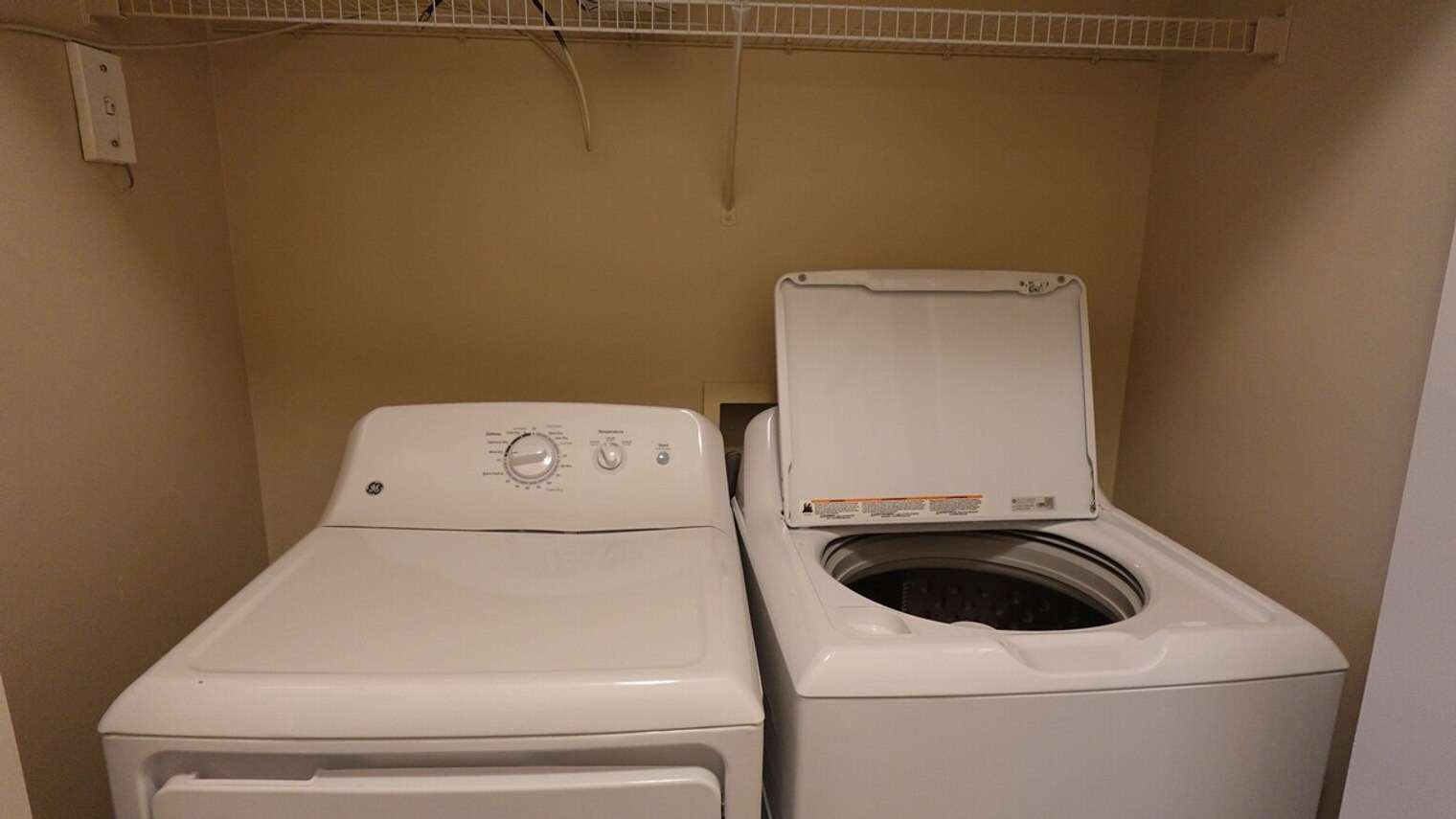 Building Photo - 170 Rockberry Wy