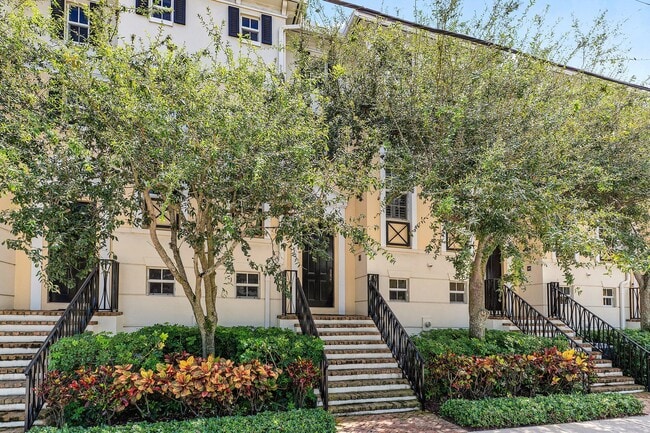 Building Photo - 75 NE 5th Ave