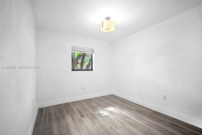 Building Photo - 3265 Virginia St