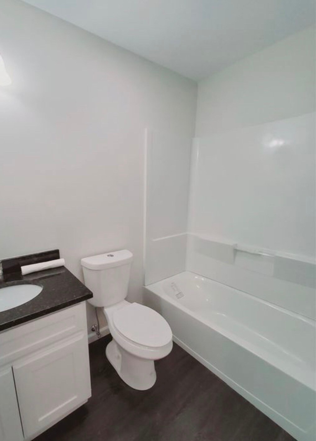 Building Photo - 840 Seaview Ave