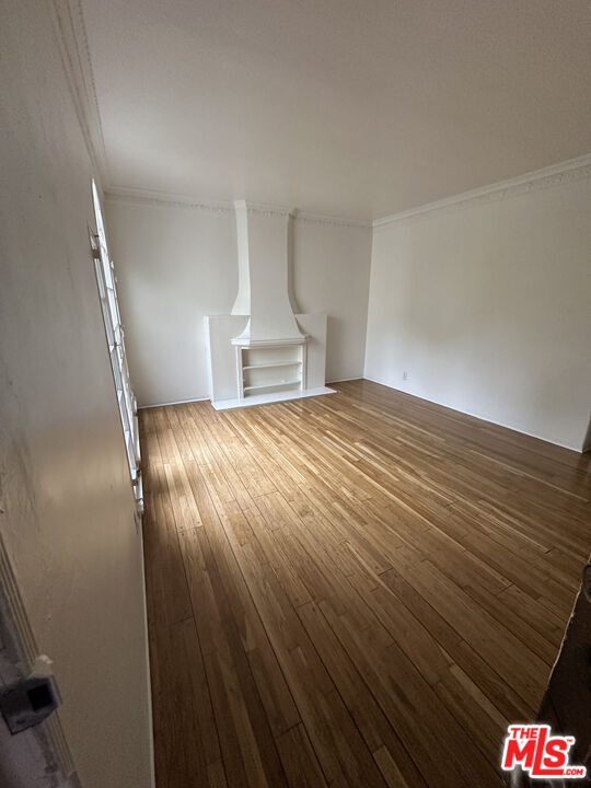 Building Photo - 5564 W 6th St