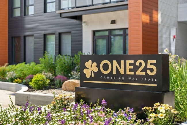 Building Photo - ONE25: Pet-Friendly 1-Bed with Balcony, Do...