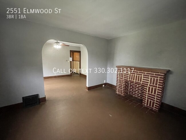 Building Photo - Three -four bedroom one bathroom home for ...