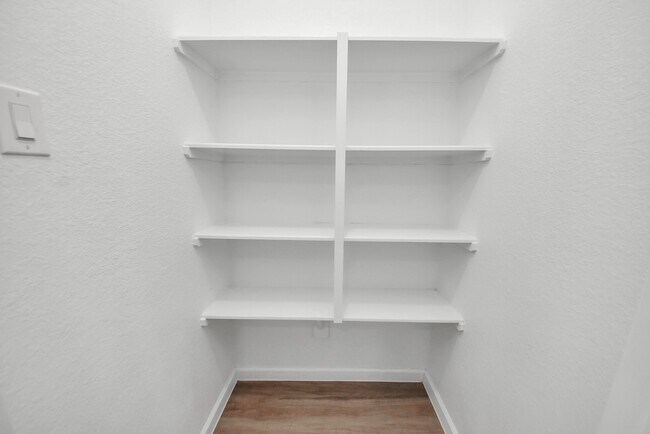 Building Photo - 19523 Manduca Dr