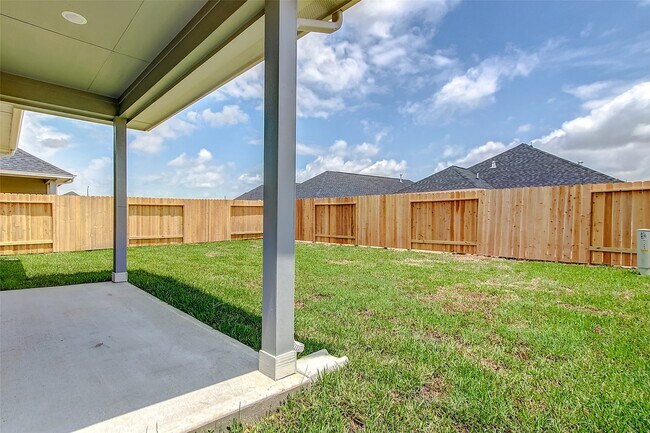 Building Photo - 31322 Spotted Saddle Hollow