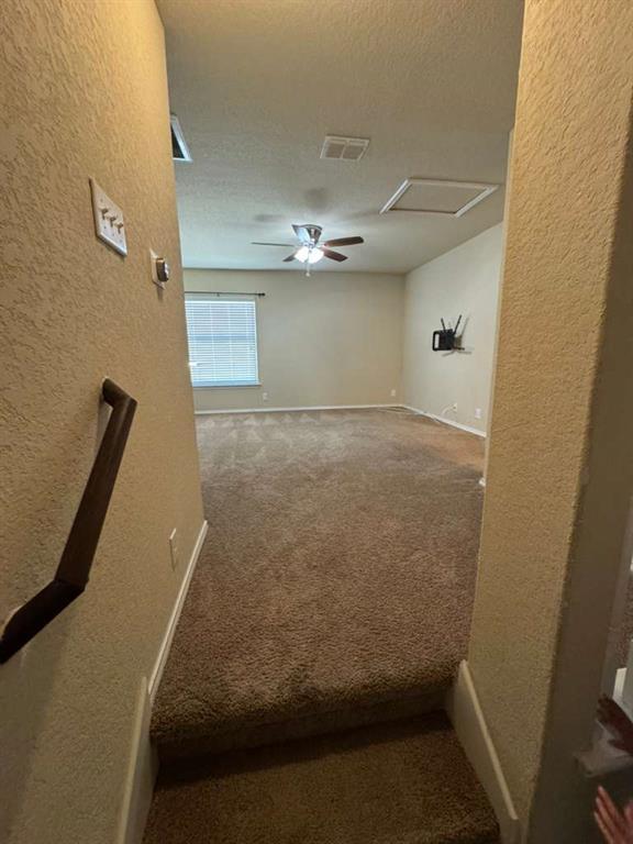 Building Photo - 9626 Common Law