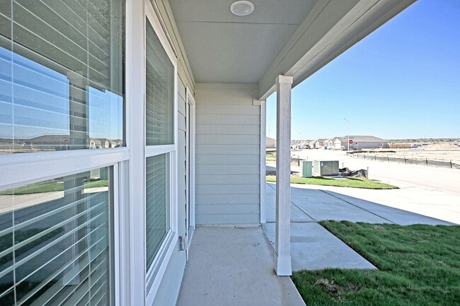 Building Photo - 1855 Lorena Wood