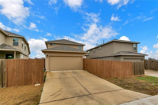 Building Photo - 1408 Blake St