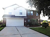 Building Photo - 18910 Piney Way Dr