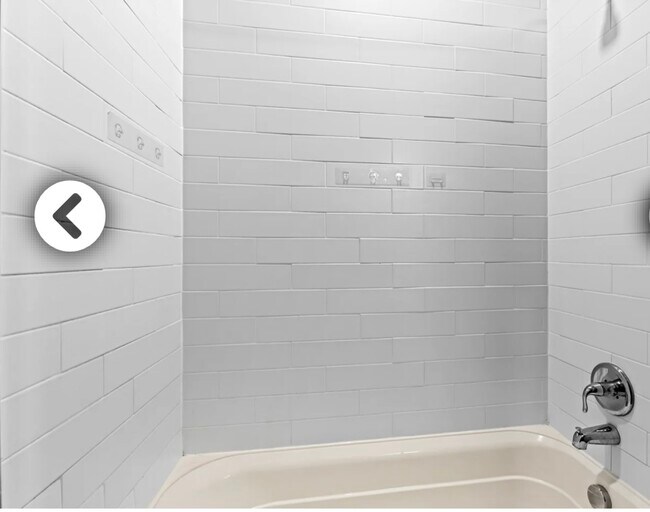 Building Photo - 3368 S Biscay Way