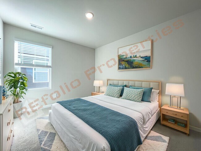 Building Photo - Brand new 4 Bedroom, 3 Bathroom, Spacious Loft, Attached 2 Car Garage and Backyard in Oak Manor, ...