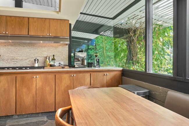 Building Photo - 3 Bed / 3 Bath Private Mid-Century Oasis with Pool, Detached Studio & Canyon Views