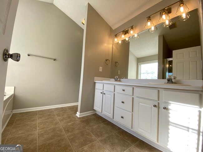 Building Photo - 3624 White Sands Way