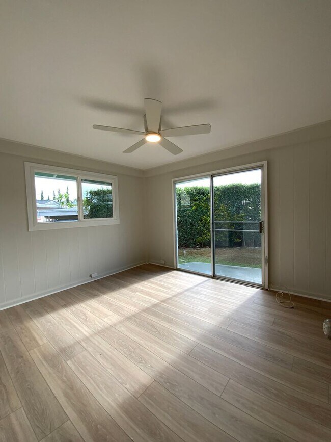 Building Photo - T1152ach