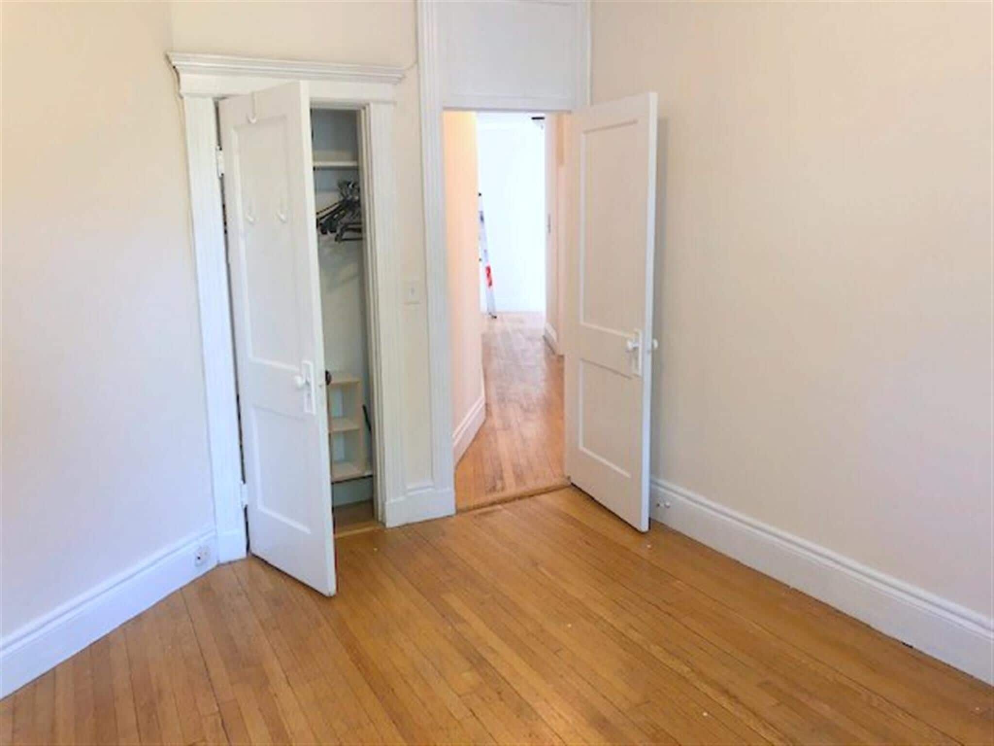 Building Photo - 82 Kirkland St