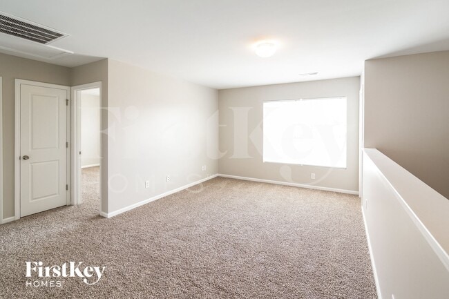 Building Photo - 137 Marinella Dr