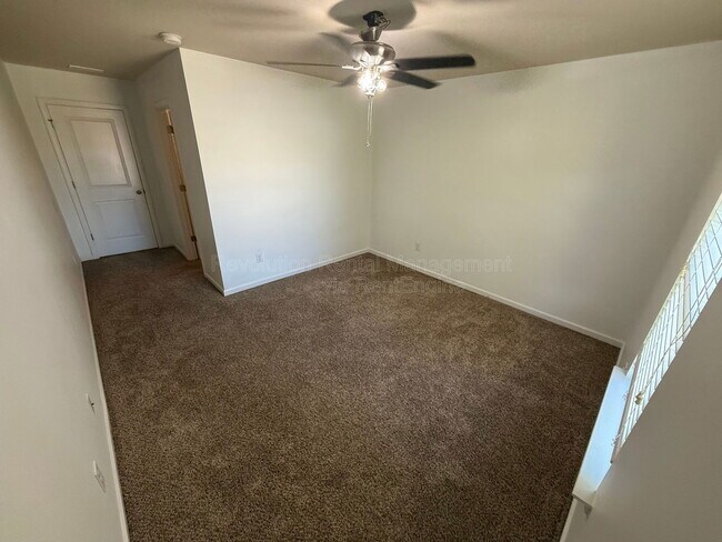 Building Photo - 5059 Saphire Ct