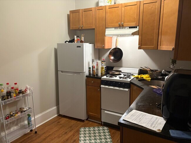 Building Photo - 38 Hemenway St