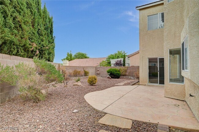 Building Photo - 6012 Prospector Trail