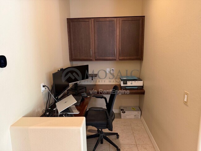 Building Photo - 800 E Tonto Pl