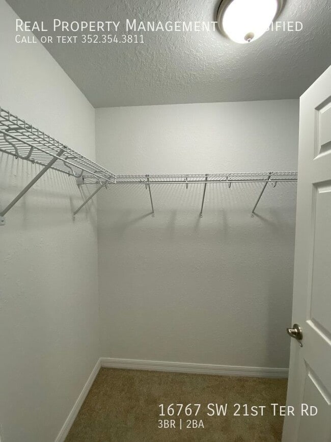 Building Photo - 16767 SW 21st Terrace Rd