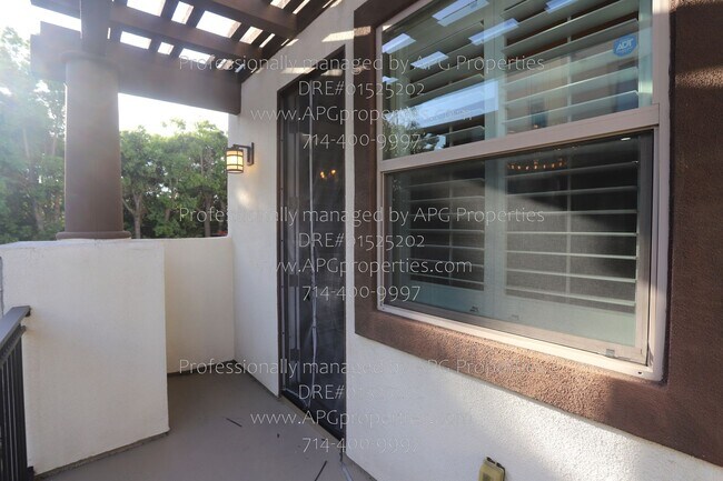 Building Photo - 9315 Alondra Blvd