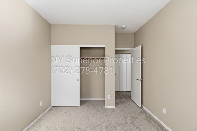 Building Photo - NW!! Single Story!! New Luxury Vinal Plank flooring!! New Carpet Bedrooms 2 & 3!!! New Interter P...
