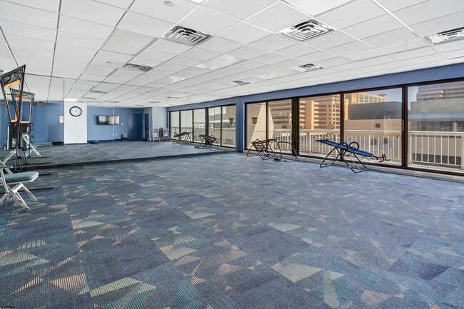 Building Photo - 3101 Boardwalk