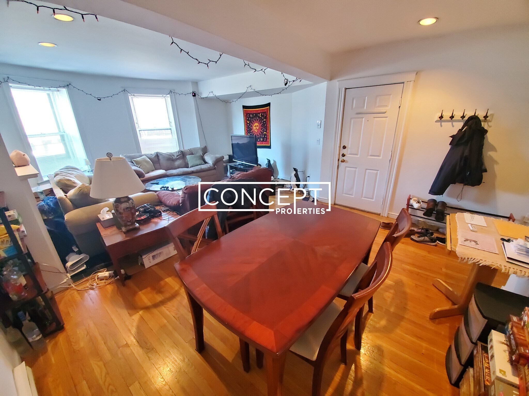 Building Photo - 1742 Washington St