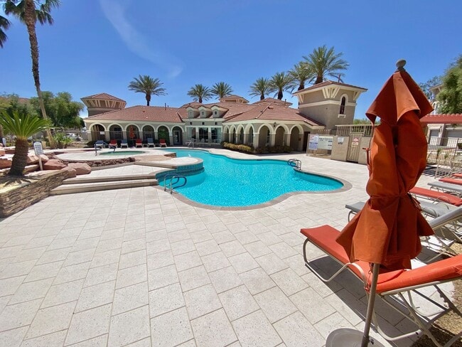 Building Photo - BEAUTIFUL 1 BEDROOM, 1 BATHROOM CONDO LOCA...
