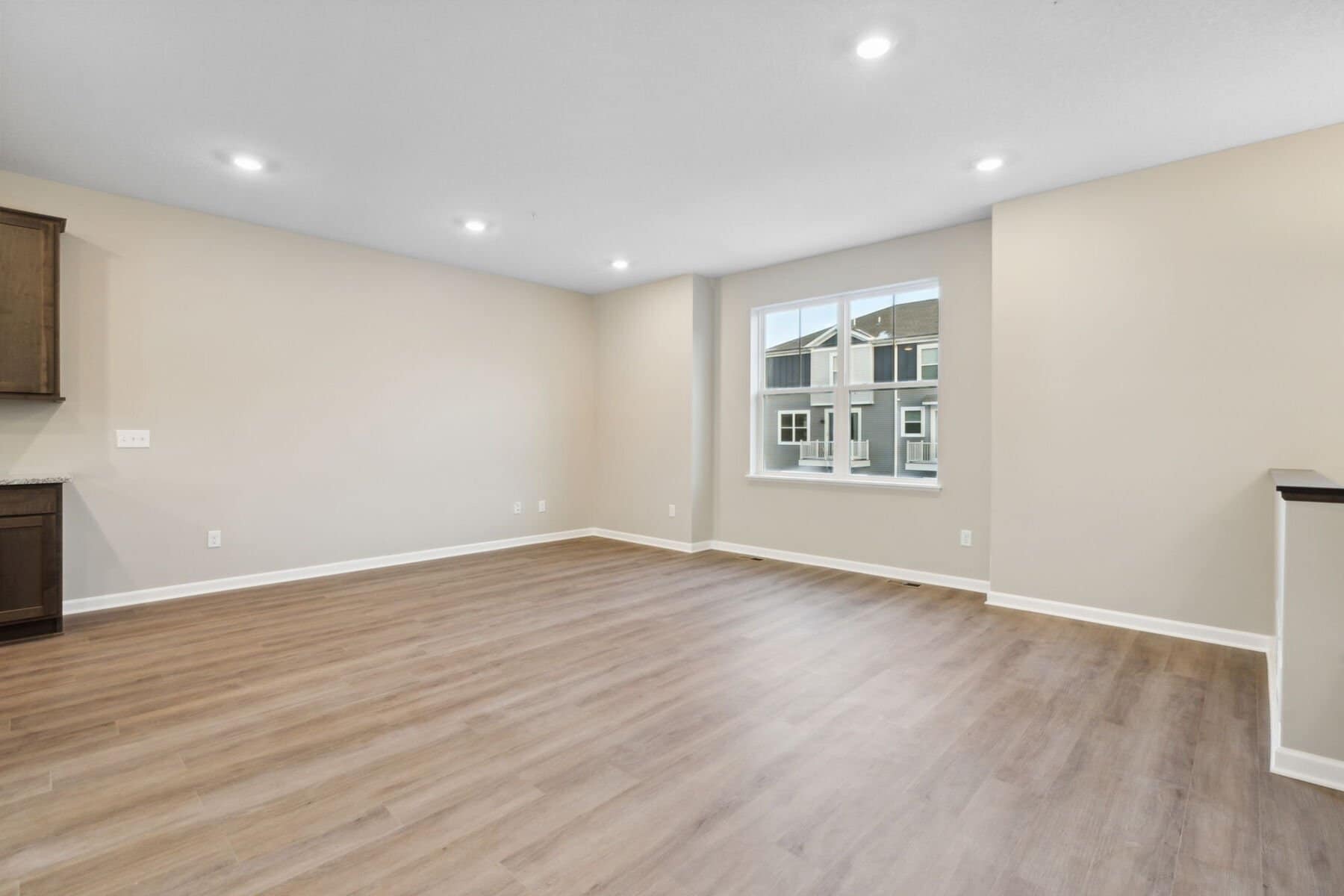 Building Photo - 13647 Marsh View Blvd