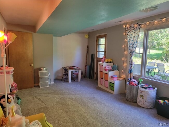 Building Photo - 6319 Danbury Dr