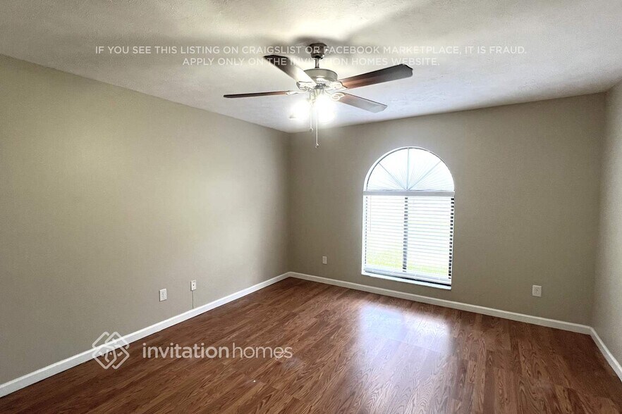 Building Photo - 15616 Hidden Lake Cir