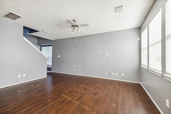 Building Photo - 14307 Mirkwood Ln