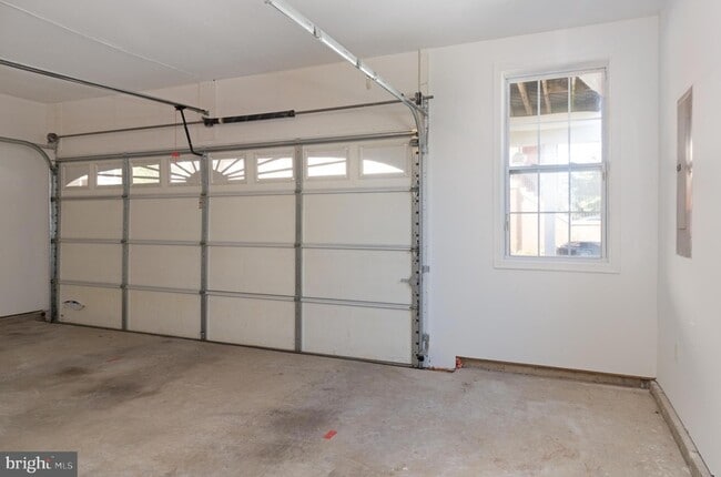 Building Photo - 23409 Berkeley Meadows Dr