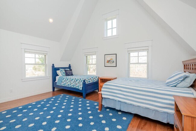 Building Photo - 29 South St