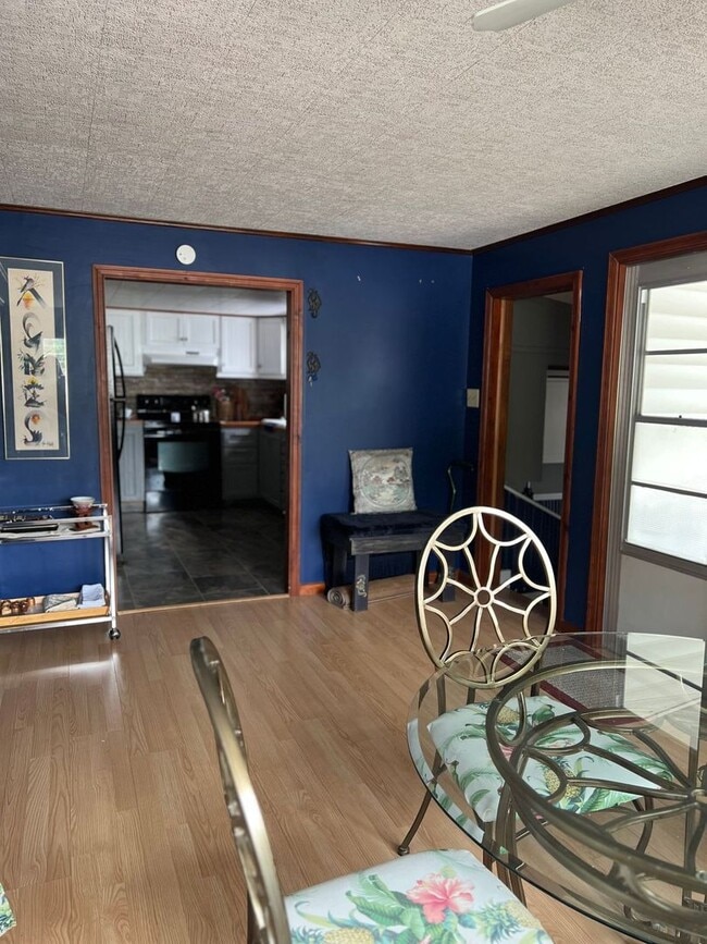 Building Photo - Regency Cove 55+ Gated Community - Stunnin...