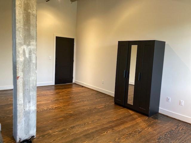 Building Photo - 4411 Dallas St