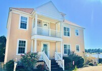 Building Photo - 1006 Canberra Pl