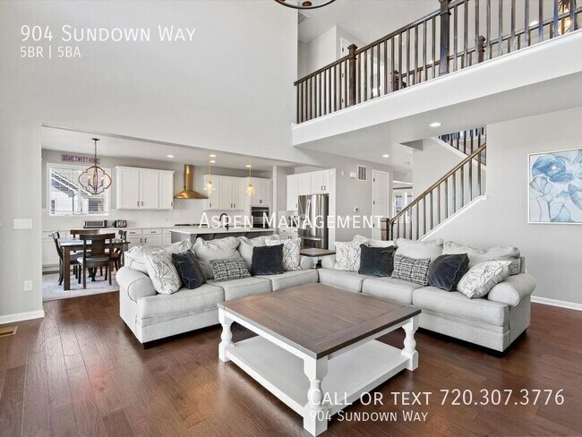 Building Photo - 904 Sundown Way
