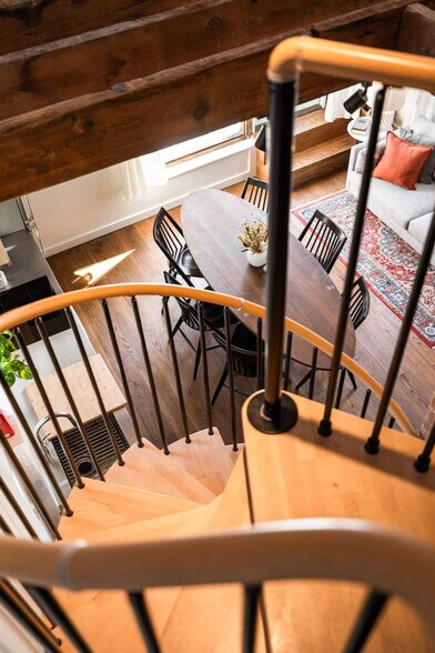 Building Photo - 1510 Race St