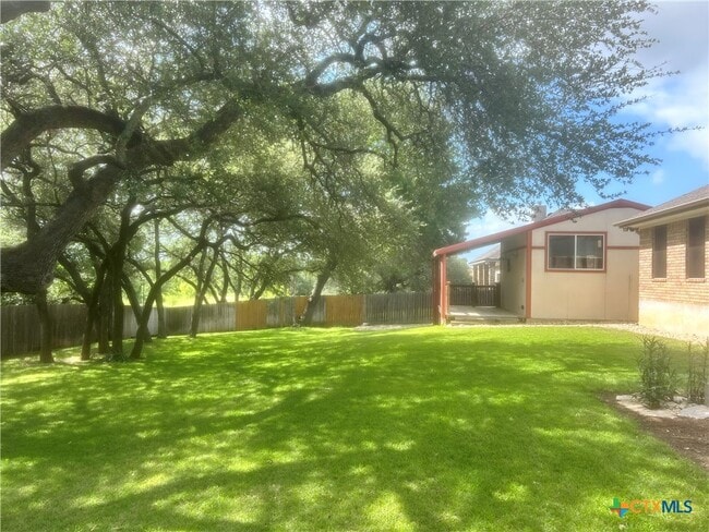 Building Photo - 2429 Nickelback Dr