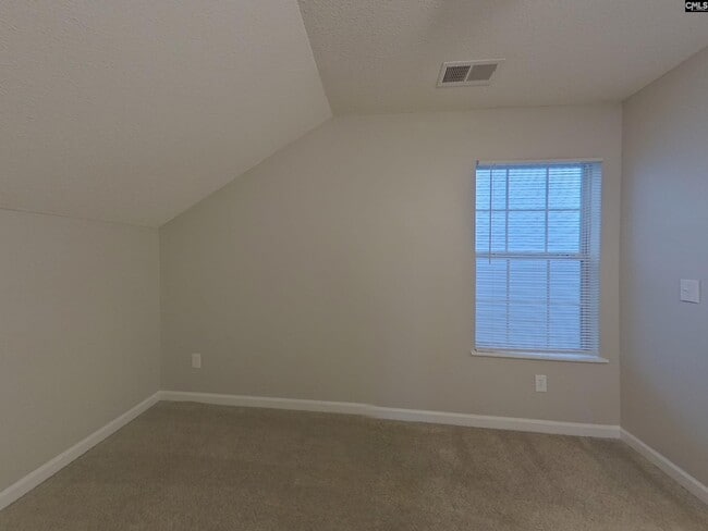 Building Photo - 2048 Lake Carolina Dr