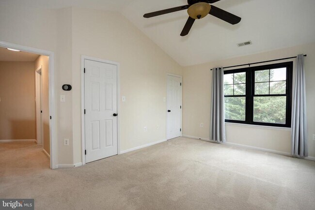 Building Photo - 1411 Campbell Ct NE