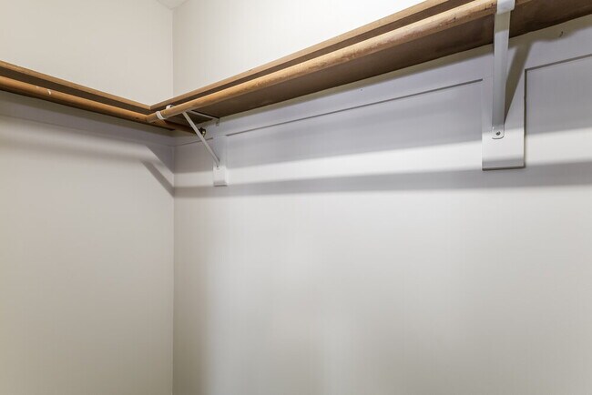 Building Photo - 329 Bear Story Blvd