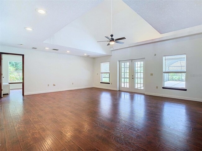 Building Photo - 4015 N Rye Rd