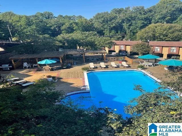 Building Photo - 236 E Green