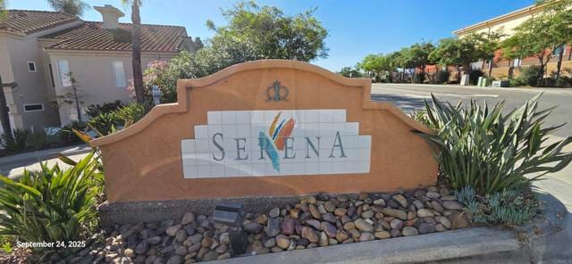 Building Photo - 1357 Serena Cir