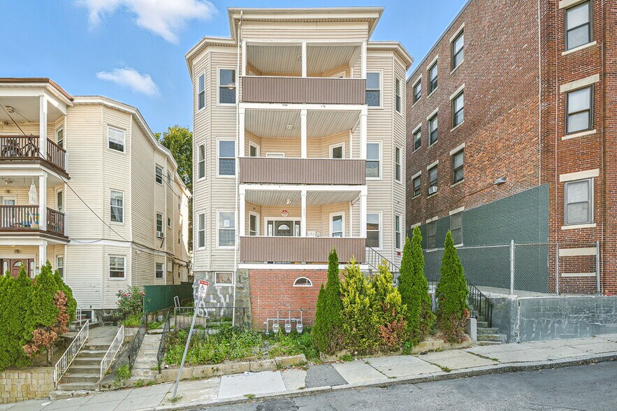 Building Photo - 155 Wellington Hill St