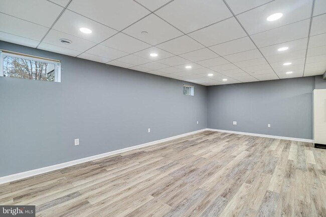 Building Photo - 8325 ABC Farm Pl